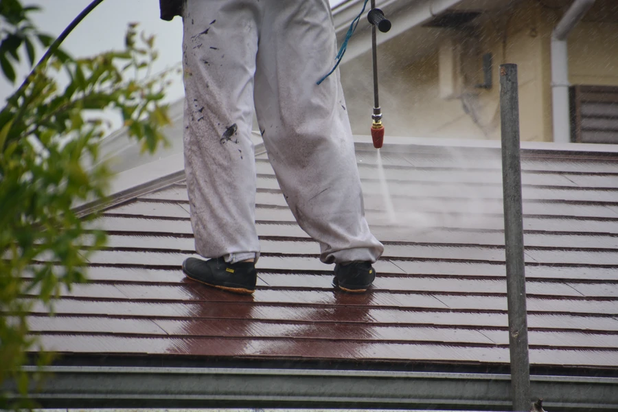 Roof Cleaning Services That Protect Shingle Lifespan in Hayward, CA Roof Cleaning Services That Protect Shingle Lifespan in Hayward, CA
